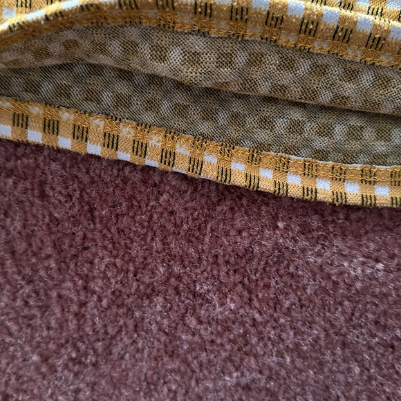 BUNDLE4for $30EBUC ZARA LADIES L CROP TOP WITH ELASTICIZED NECKLINE GOLD BLK WHT - Picture 4 of 6